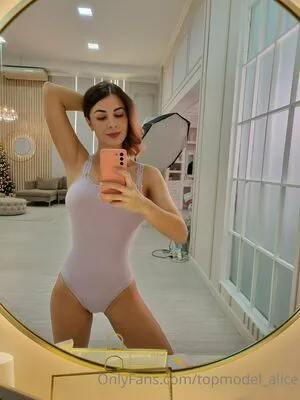 Topmodel Alice OnlyFans Leaked Free Thumbnail Picture - #14eYMqxOr9