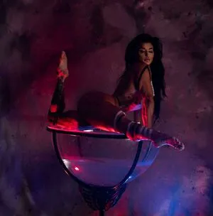 Tori Beaumont OnlyFans Leaked Free Thumbnail Picture - #1AbysxmEHN