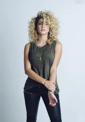 Tori Kelly OnlyFans Leaked Free Thumbnail Picture - #euoT3J2Muz