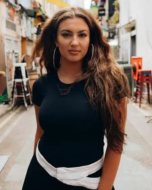 Tori Kelly OnlyFans Leaked Free Thumbnail Picture - #uirUX0M7my