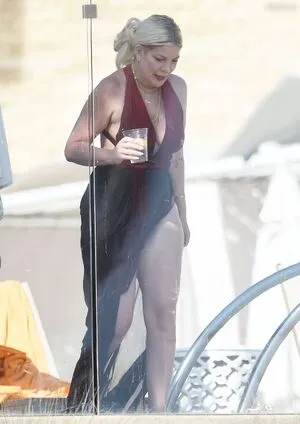 Tori Spelling I OnlyFans Leaked Free Thumbnail Picture - #zRgoq4hBuO