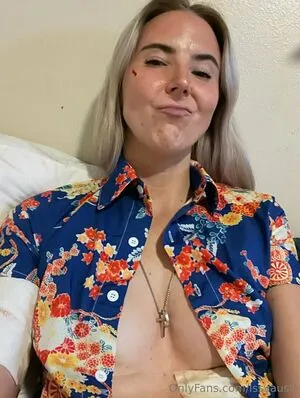 Toriisimonee OnlyFans Leaked Free Thumbnail Picture - #2iGHWyPGrK