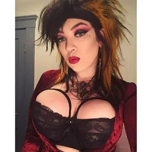 Toripleaseshutup OnlyFans Leaked Free Thumbnail Picture - #1CsVT8Rs3m