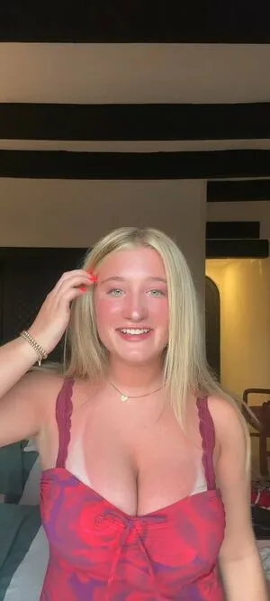 Torischreiberrr OnlyFans Leaked Free Thumbnail Picture - #OpMnzbbnE3