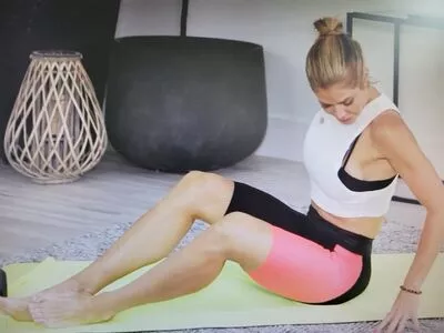 Torrie Wilson OnlyFans Leaked Free Thumbnail Picture - #Kz6jWx0tWx