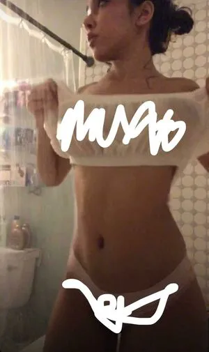 Totallylizey OnlyFans Leaked Free Thumbnail Picture - #ykBdX1IgNr