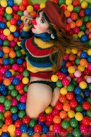Toutdlou Free OnlyFans Leaked Free Thumbnail Picture - #ehjhbiUjaI