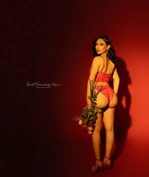 Tovaramber OnlyFans Leaked Free Thumbnail Picture - #U8T5E5ctXe