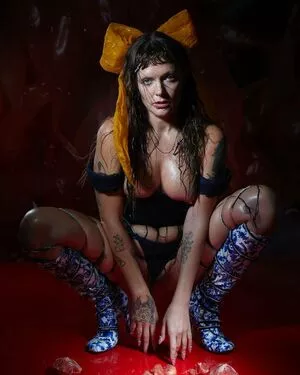 Tove Lo OnlyFans Leaked Free Thumbnail Picture - #9X8BIH4n41