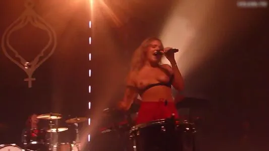 Tove Lo OnlyFans Leaked Free Thumbnail Picture - #ozyxiqGJCT