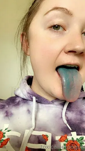 Toxicallietongue OnlyFans Leaked Free Thumbnail Picture - #57LZ4TAd4s