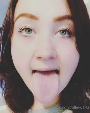 Toxicallietongue OnlyFans Leaked Free Thumbnail Picture - #Clnz0iIXFF