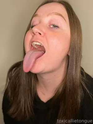 Toxicallietongue OnlyFans Leaked Free Thumbnail Picture - #CsG5Hb2rxe