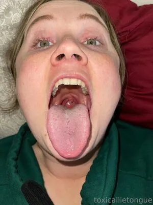 Toxicallietongue OnlyFans Leaked Free Thumbnail Picture - #csp9gVx5aL