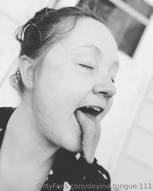 Toxicallietongue OnlyFans Leaked Free Thumbnail Picture - #vTJvC3VN9r