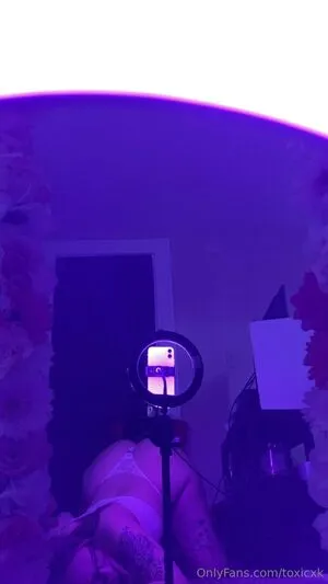 Toxicxk OnlyFans Leaked Free Thumbnail Picture - #kJ7H9knU0K
