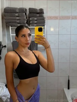 Tr Yaz OnlyFans Leaked Free Thumbnail Picture - #OpnCgLuAAH