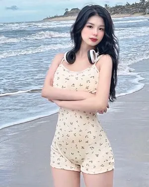 Tra Ha Ly OnlyFans Leaked Free Thumbnail Picture - #VoMUGbUI18