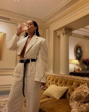 Tracee Ellis Ross OnlyFans Leaked Free Thumbnail Picture - #0ZbwThlyt2