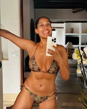Tracee Ellis Ross OnlyFans Leaked Free Thumbnail Picture - #23uMoRJlYe
