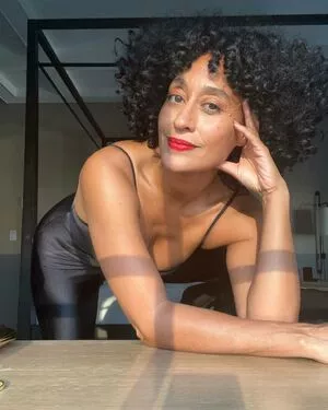 Tracee Ellis Ross OnlyFans Leaked Free Thumbnail Picture - #8511GAeE1T