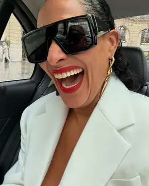Tracee Ellis Ross OnlyFans Leaked Free Thumbnail Picture - #EHM0xoBNSY