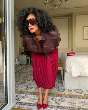 Tracee Ellis Ross OnlyFans Leaked Free Thumbnail Picture - #Q41qMLxKxJ
