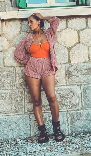 Tracee Ellis Ross OnlyFans Leaked Free Thumbnail Picture - #RHZ8NpSxO6