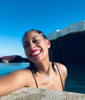 Tracee Ellis Ross OnlyFans Leaked Free Thumbnail Picture - #dyLiNiIV7p