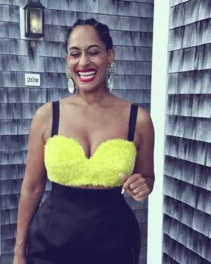 Tracee Ellis Ross OnlyFans Leaked Free Thumbnail Picture - #erElxee4ol