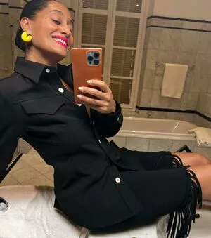 Tracee Ellis Ross OnlyFans Leaked Free Thumbnail Picture - #gbcLxhfBl8