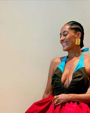 Tracee Ellis Ross OnlyFans Leaked Free Thumbnail Picture - #gcYuuEVv0n
