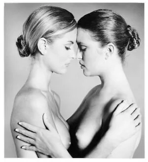 Tracy Shaw OnlyFans Leaked Free Thumbnail Picture - #szuypex1n3