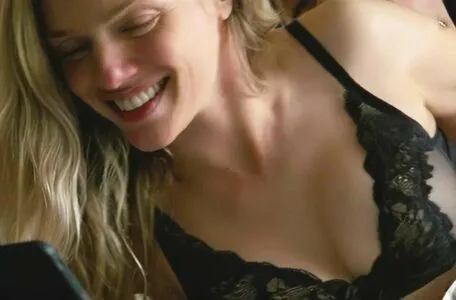 Tracy Spiridakos OnlyFans Leaked Free Thumbnail Picture - #KOplcpH2J8