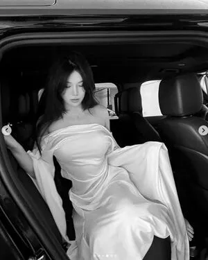 Tranghoang Mewmew OnlyFans Leaked Free Thumbnail Picture - #m0sKSR4U0x