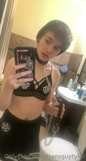 Transguytyler OnlyFans Leaked Free Thumbnail Picture - #eLsK2o40iV
