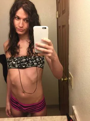 Trashgirlthalia OnlyFans Leaked Free Thumbnail Picture - #Ui2W1idYRl