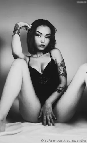 Traumwandler Allegra OnlyFans Leaked Free Thumbnail Picture - #7yEwUex7Jc