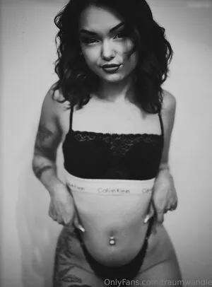 Traumwandler Allegra OnlyFans Leaked Free Thumbnail Picture - #hlNYDan8wW