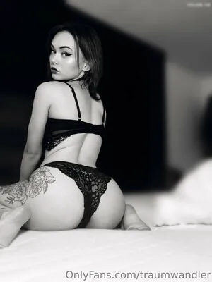 Traumwandler Allegra OnlyFans Leaked Free Thumbnail Picture - #sjysmIXm8s