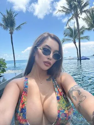 Travee OnlyFans Leaked Free Thumbnail Picture - #SaU1zVjXT5