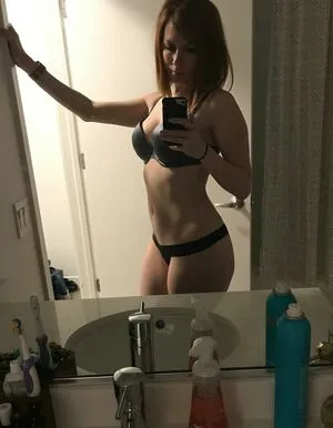 Traveldanielle OnlyFans Leaked Free Thumbnail Picture - #XpKPT3c8b2
