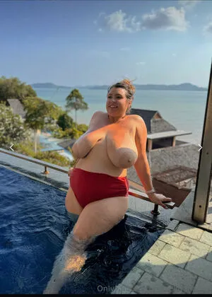 Traveling Hoppy OnlyFans Leaked Free Thumbnail Picture - #R1y8e1SdGX