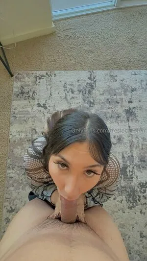 Treslechesferr OnlyFans Leaked Free Thumbnail Picture - #o9O00NEBJ5