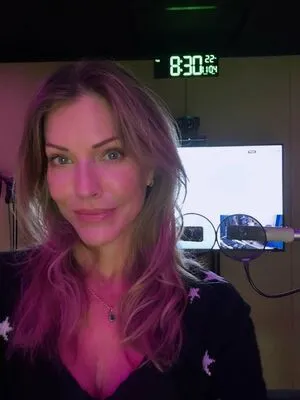 Tricia Helfer OnlyFans Leaked Free Thumbnail Picture - #DLe2KJ1aXJ