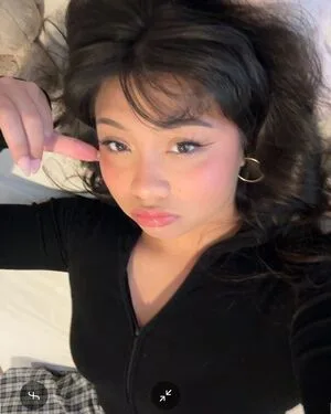 Trin Lovell OnlyFans Leaked Free Thumbnail Picture - #4uCddt1Ge0