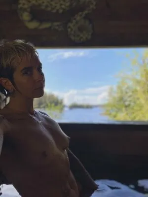 Trinaaweena OnlyFans Leaked Free Thumbnail Picture - #R4ibuo2Kl1