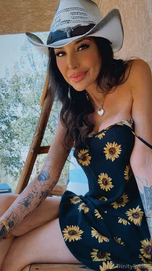 Trinitystclair OnlyFans Leaked Free Thumbnail Picture - #HRIhxRuIiN
