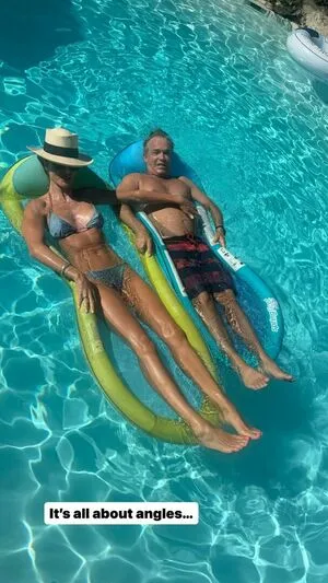 Trinny Woodall OnlyFans Leaked Free Thumbnail Picture - #JxMlw6U8xS