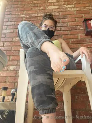 Trins Feetfree OnlyFans Leaked Free Thumbnail Picture - #0qRfr4vY62